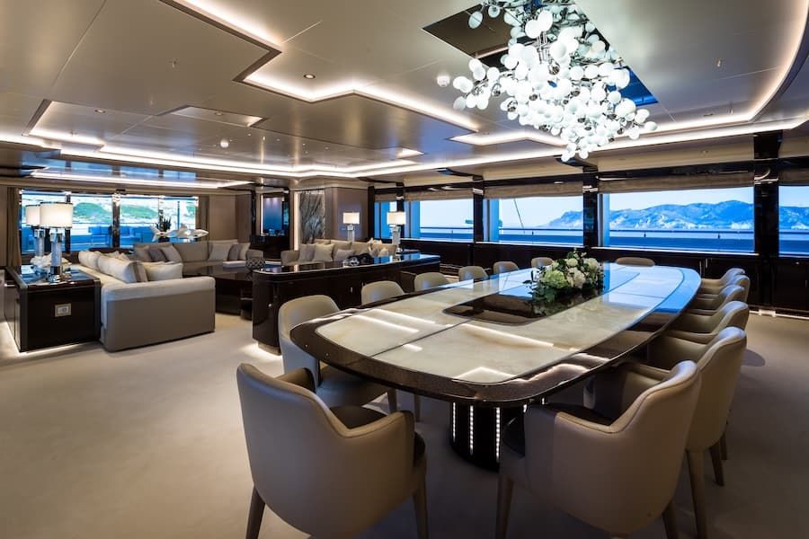 Opari dining, luxury mega yacht dining, luxury mega yacht charter Greece