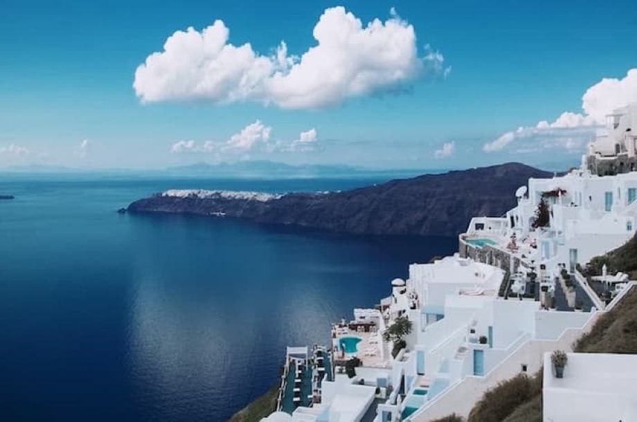 yacht charter Greece destinations, Cyclades guide, yacht vacations Cyclades