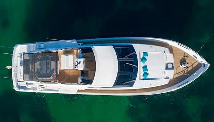 day yacht charter Mykonos, motor yacht charter, day cruise Mykonos