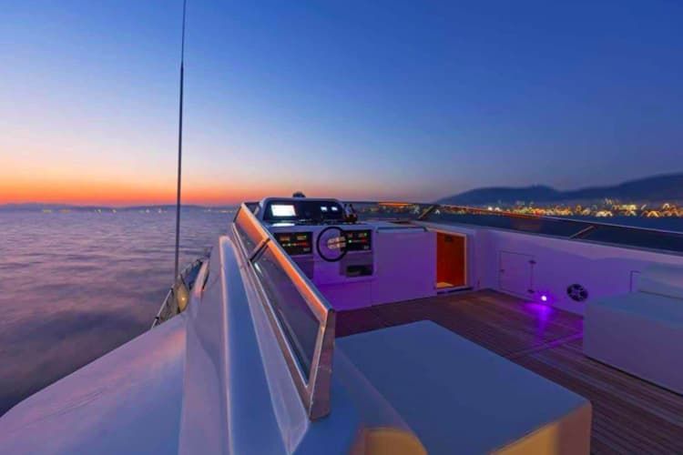 luxury deck, luxury yacht charters, motor yacht charter Mykonos