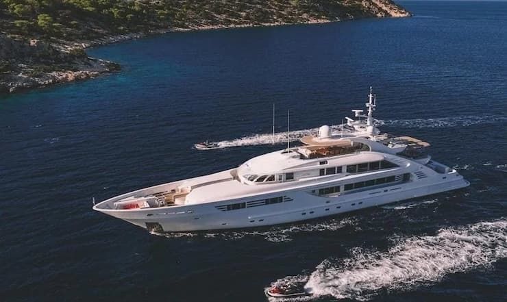 mega yacht charter Greece, superyacht charter Greece, luxury yachting
