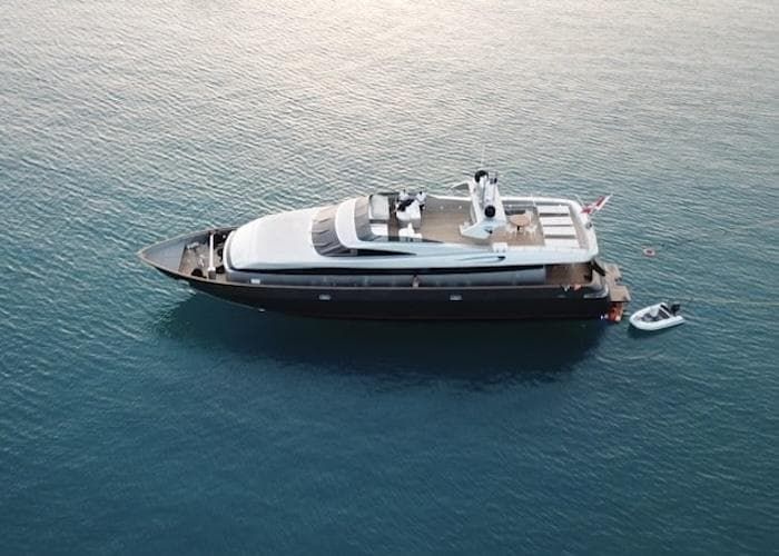 Greece motor yacht charter, yacht vacations, Greece yachting