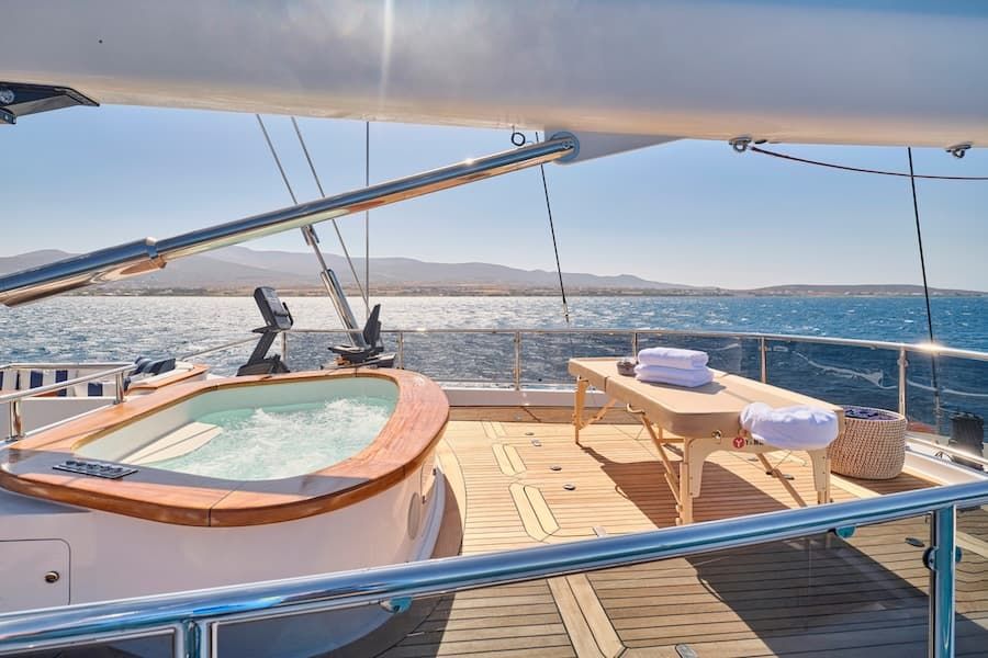 luxury jacuzzi, sailing in Greece, luxury sailing yacht charter Greece