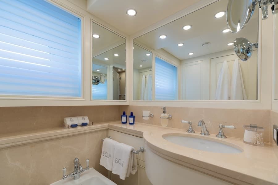 luxury bathroom, superyacht charter Greece, superyacht Boji