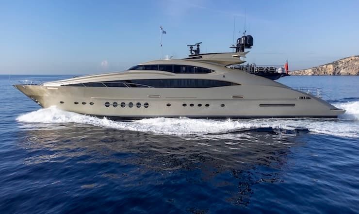 luxury yacht charter Greece, super yacht charter Greece, luxury vacations