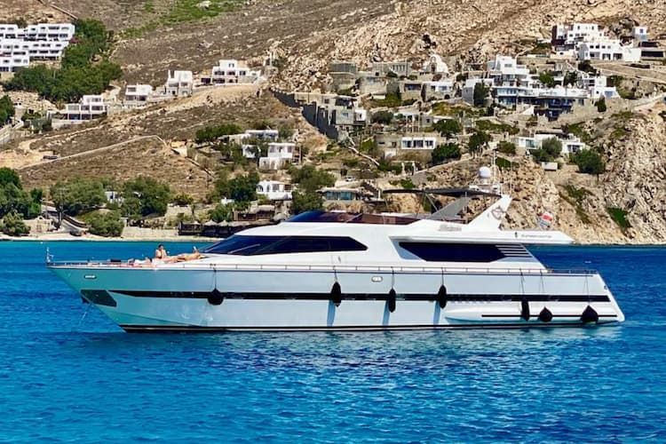 day cruise Greece, yacht party Mykonos, luxury yacht charters Greece