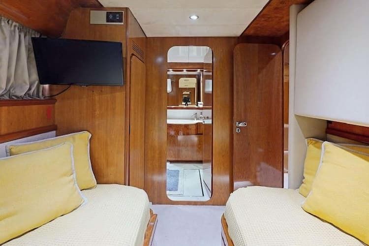 twin beds, yacht accommodation, motor yacht charter Athens