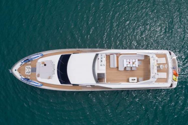 motor yacht charter Halkidiki, day yacht charter Greece, private cruise