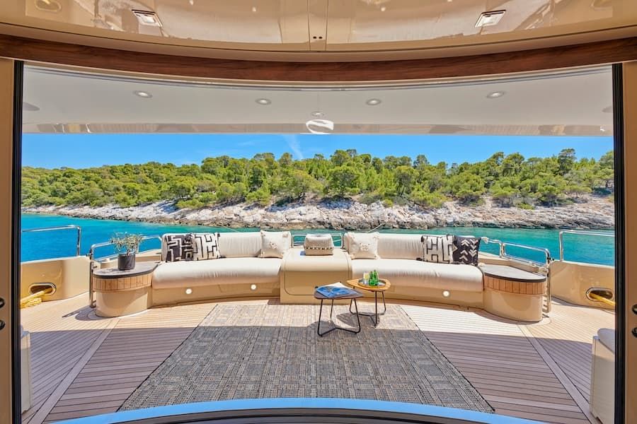 luxury out door salon, luxury superyacht salon, superyacht charter Greece