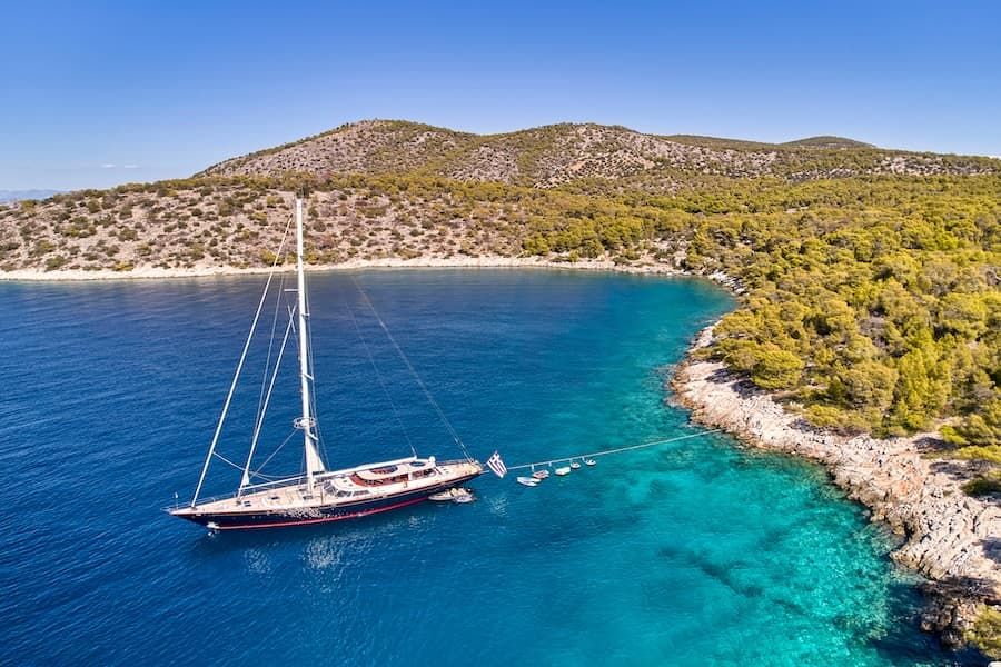 sailing yachts Greece, sailing yacht charter vacations Greece, luxury yachts