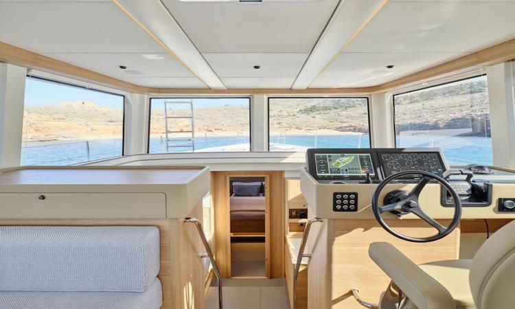Mykonos yachts, island hopping Cyclades, yacht charter Cyclades