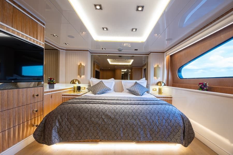 yacht charter vacation Greece, luxury cabin, luxury lifestyle