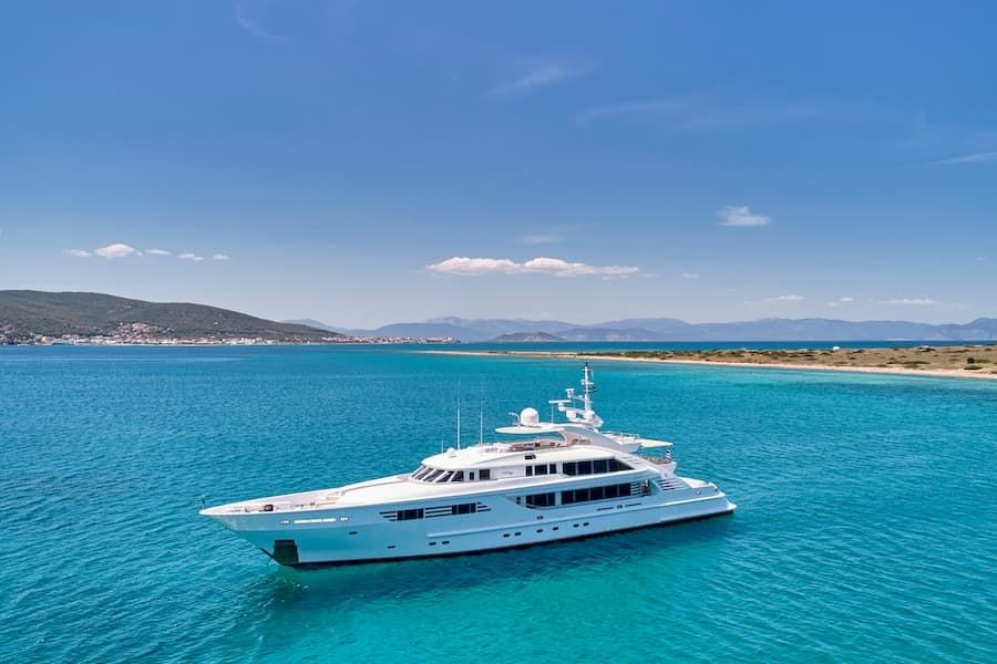 superyacht rental Mediterranean, superyacht rental Greece, Oasis yacht