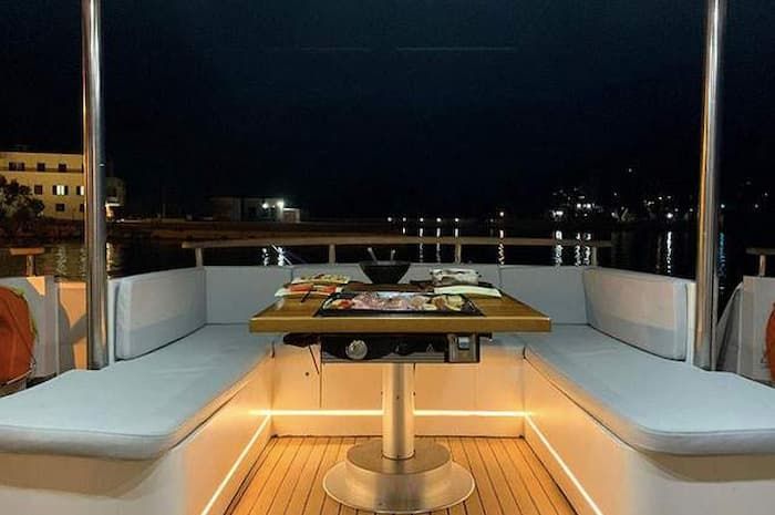 motor yacht party Mykonos, party yacht Mykonos, sunset cruise