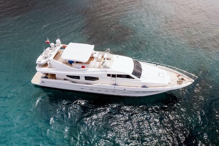 luxury yacht vacation Greece, luxury yacht rental Greece, Cyclades yachts