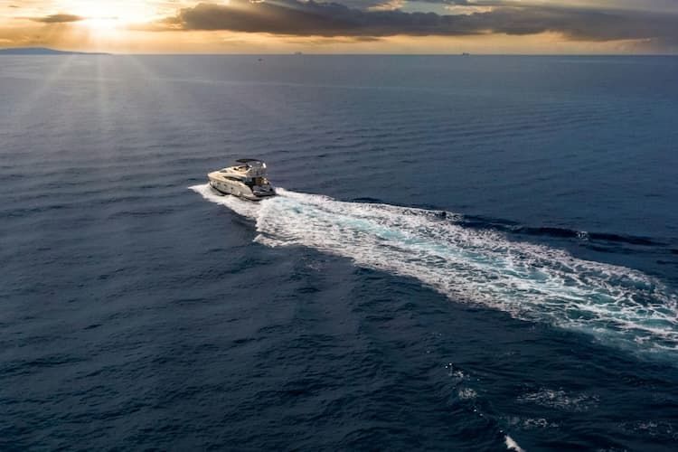 Athens yachts, motor yacht charter Greece, island hopping