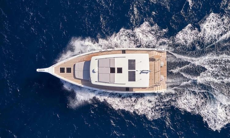 island hopping Greek Islands, island hopping Cyclades, Mykonos yachts