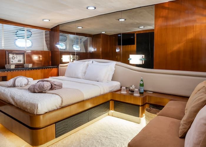 yacht bedrooms, Greece motor yacht charter vacations, Athens yachts