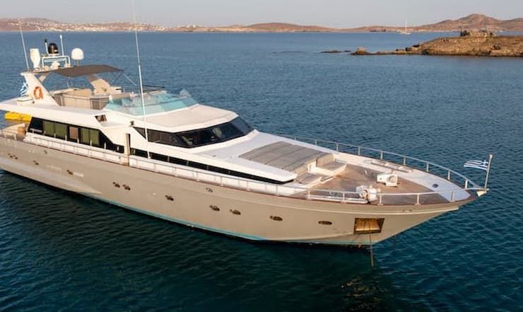 motor yacht charter Greece, crewed motor yachts, Greece yacht charter