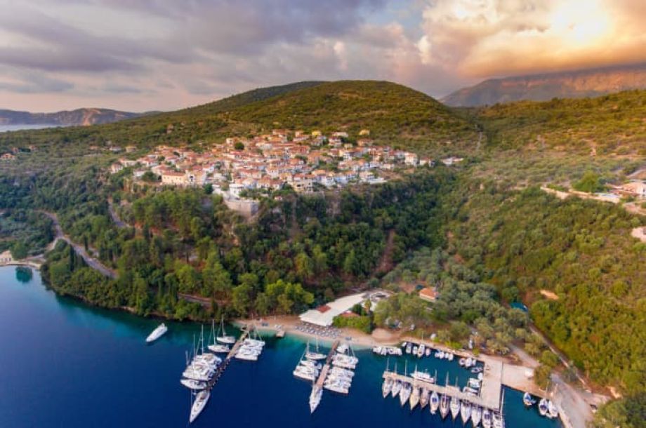 boat charter Ionian, day cruise Meganisi, sailing yacht charter Ionian Islands
