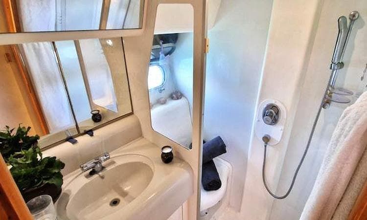 motor yacht charter Athens Riviera, yacht bathroom, Athens yachting